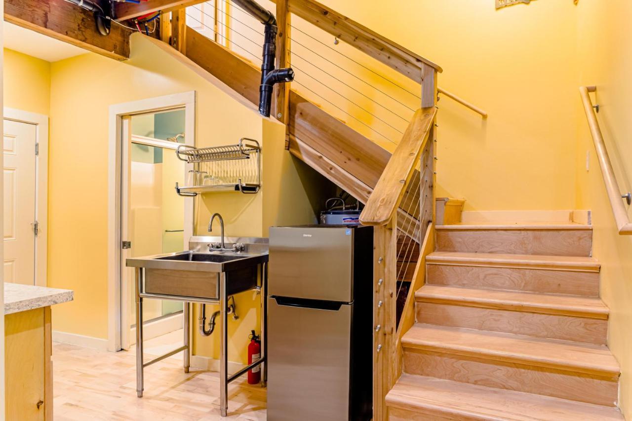 Portland Urban Lodge, Quiet, Walkable, Near 외부 사진